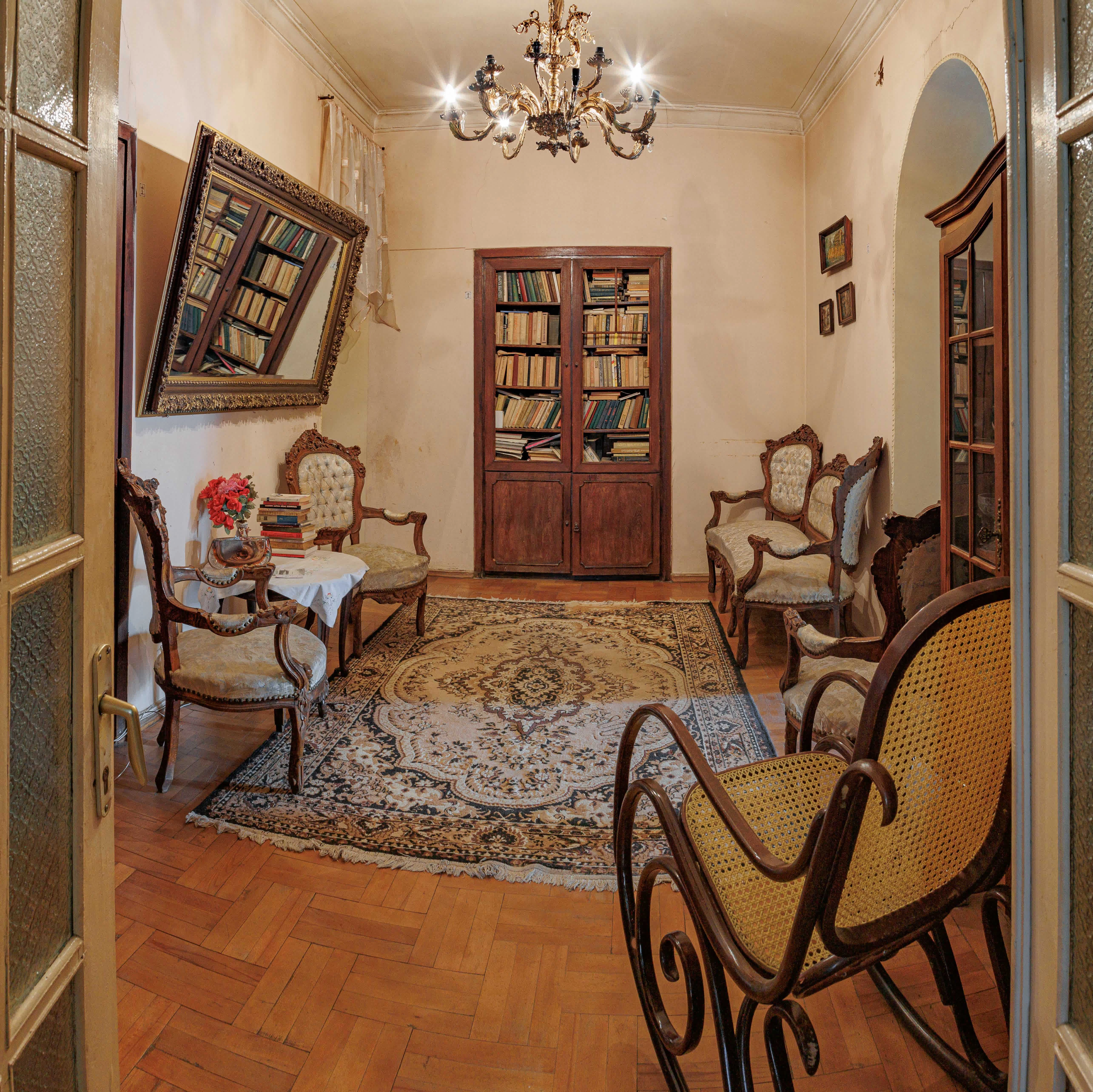 شقة فسيحة مكونة من 5 غرف نوم في روستافي، جورجيا