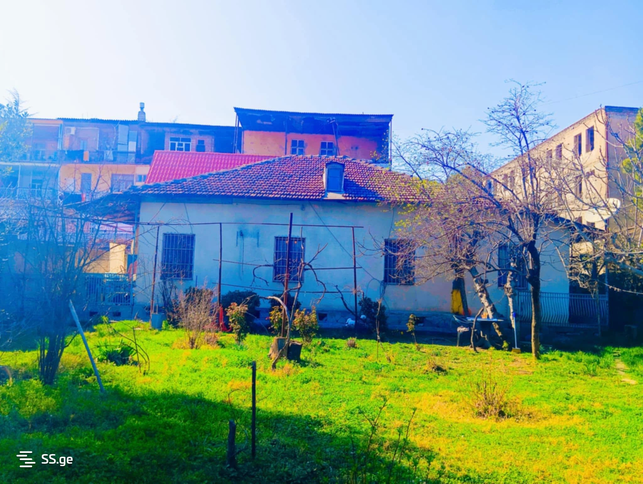 منزل جذاب مكوّن من 3 غرف نوم في روستافي، جورجيا