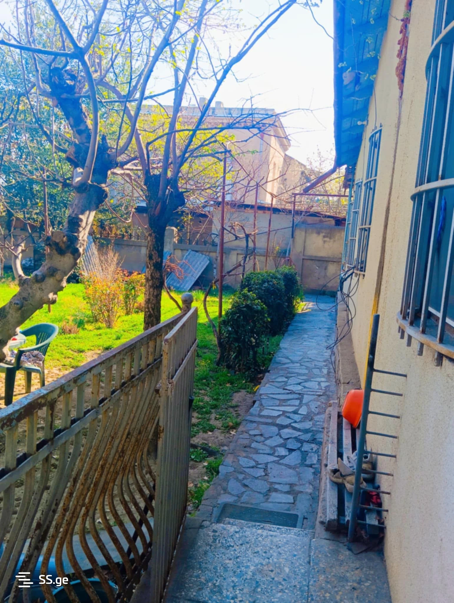 منزل جذاب مكوّن من 3 غرف نوم في روستافي، جورجيا