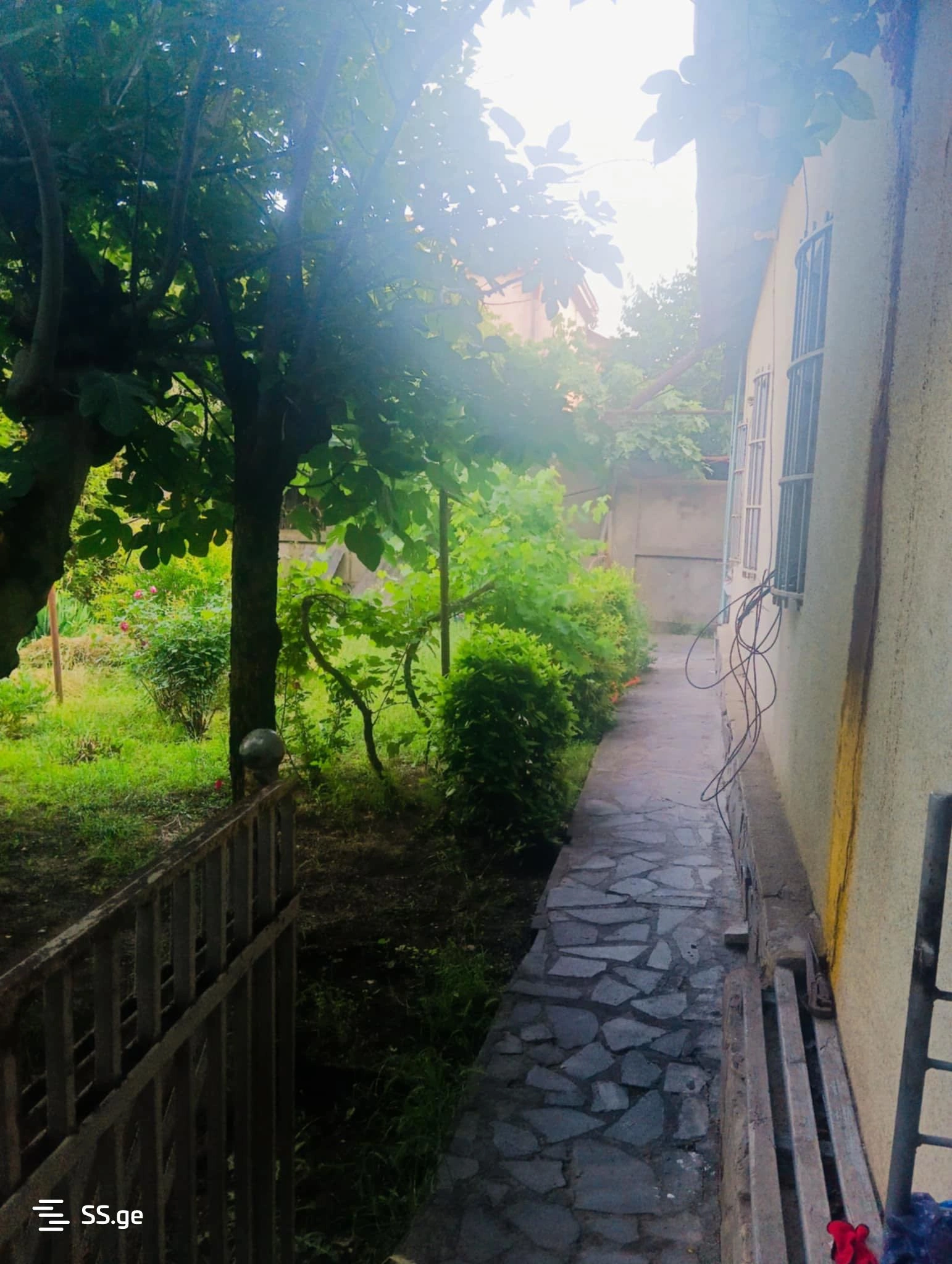 منزل جذاب مكوّن من 3 غرف نوم في روستافي، جورجيا