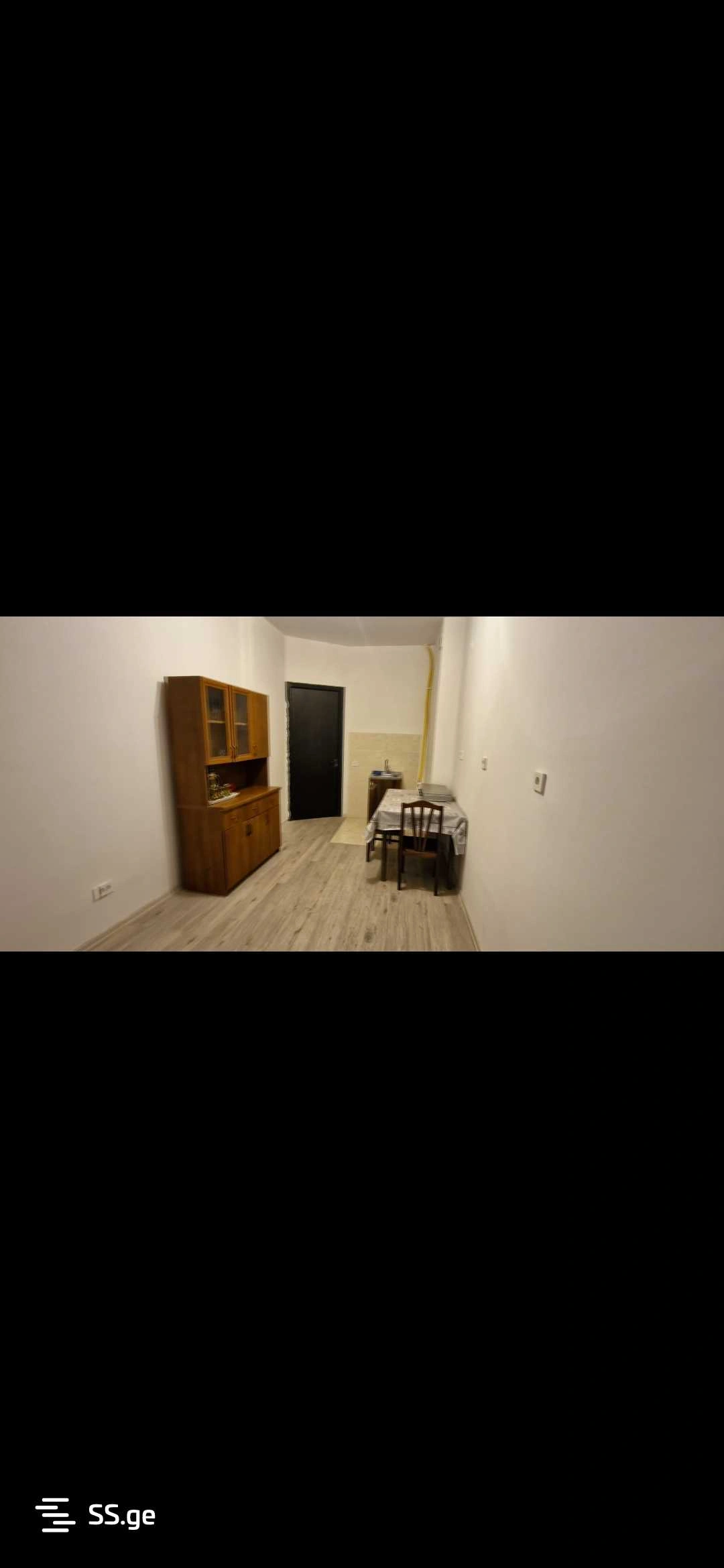 नवीनीकृत 1-बेडरूम अपार्टमेंट, ज़ुगदिदी, जॉर्जिया