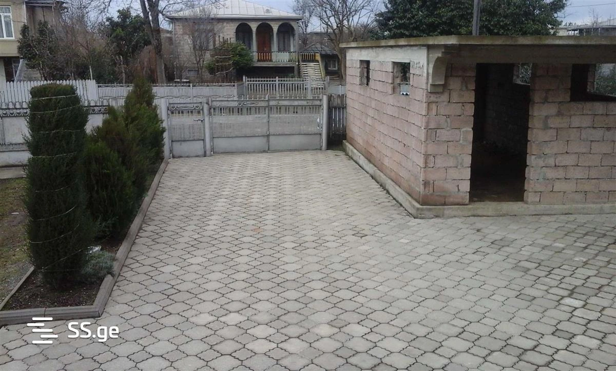 Inviting house 125 m2 in Zugdidi, Georgia