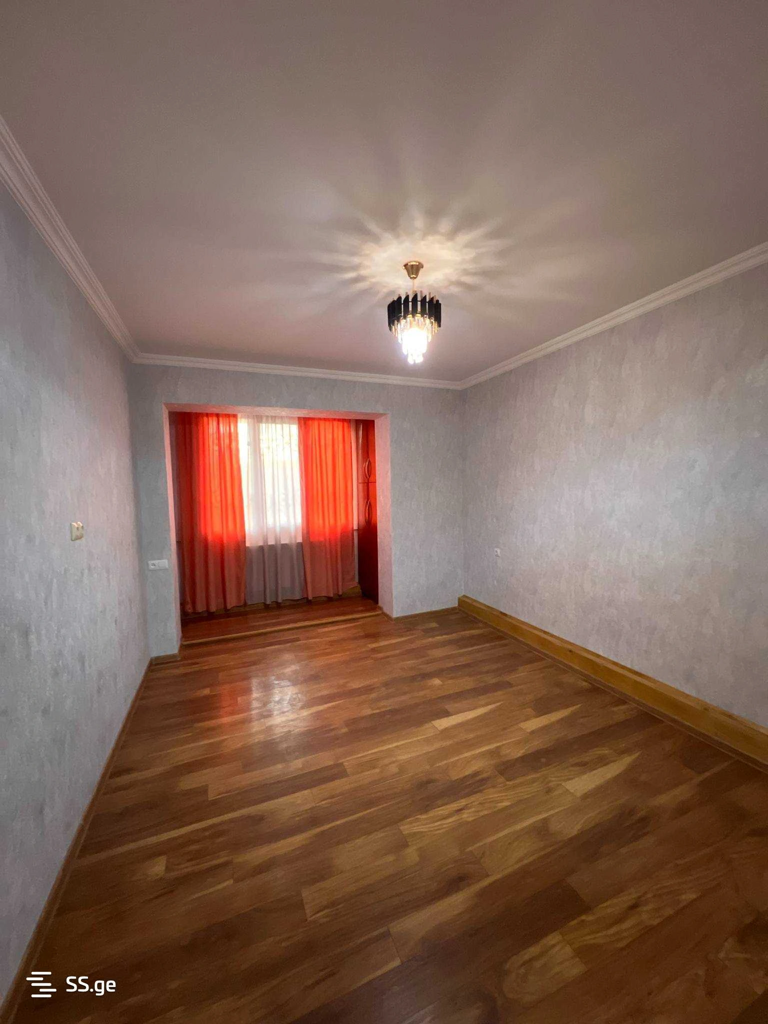 شقة مريحة مكونة من 3 غرف نوم في غوري، جورجيا