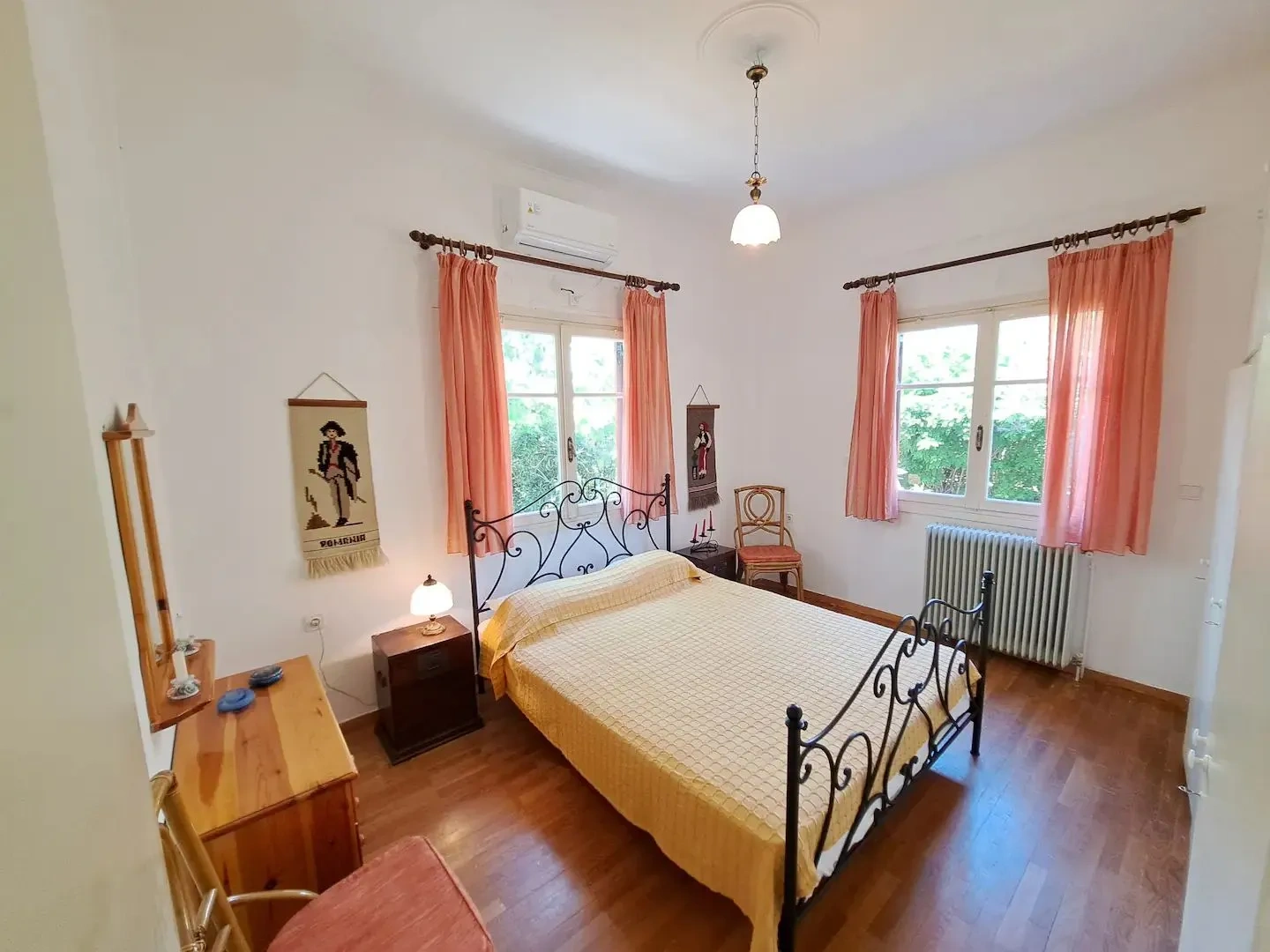 现代海景房 156 平方米,位于希腊伊卡里亚岛