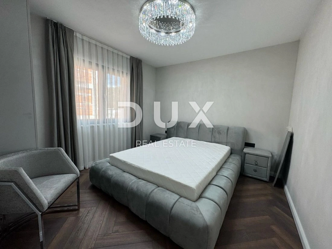 Wohnung 119 m2 mit Außenstellplatz in Rovinj, Kroatien