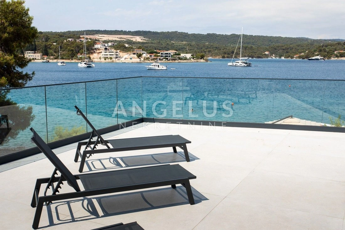 克罗地亚斯普利特:260 m2 带停车位的房屋