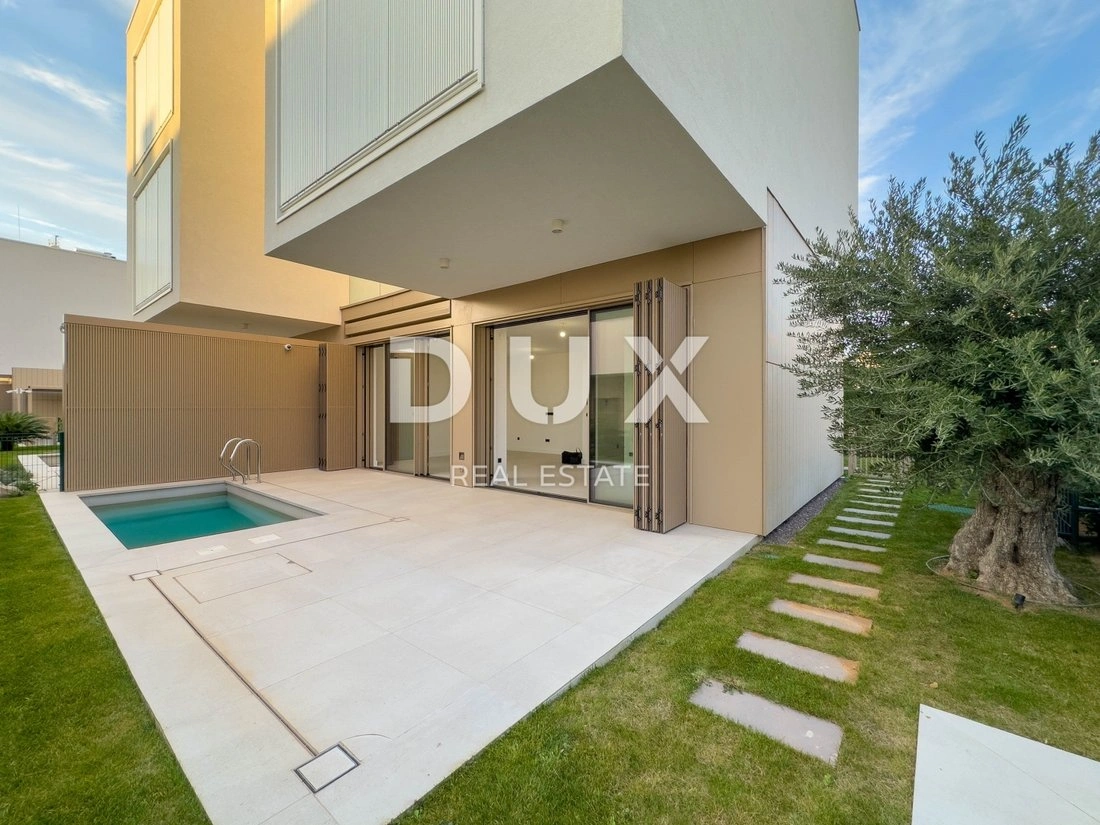 Zadar, Hırvatistan'da bahçeli 119 m2 daire
