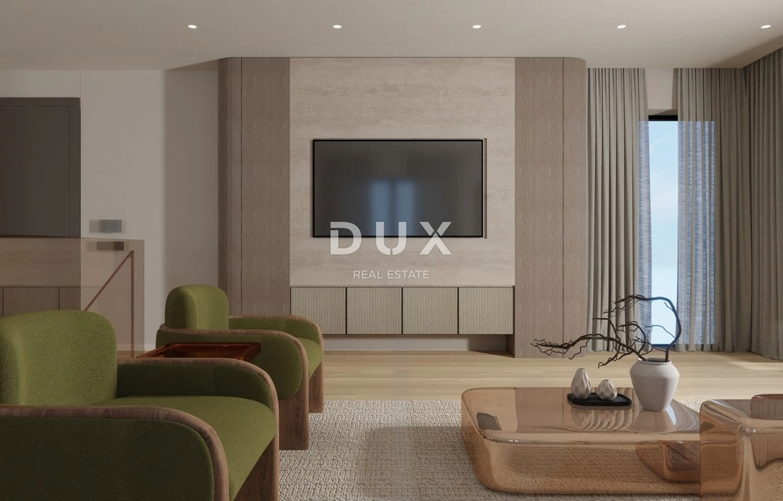 Apartment 175 m2 with mountain view in Zadar, Croatia