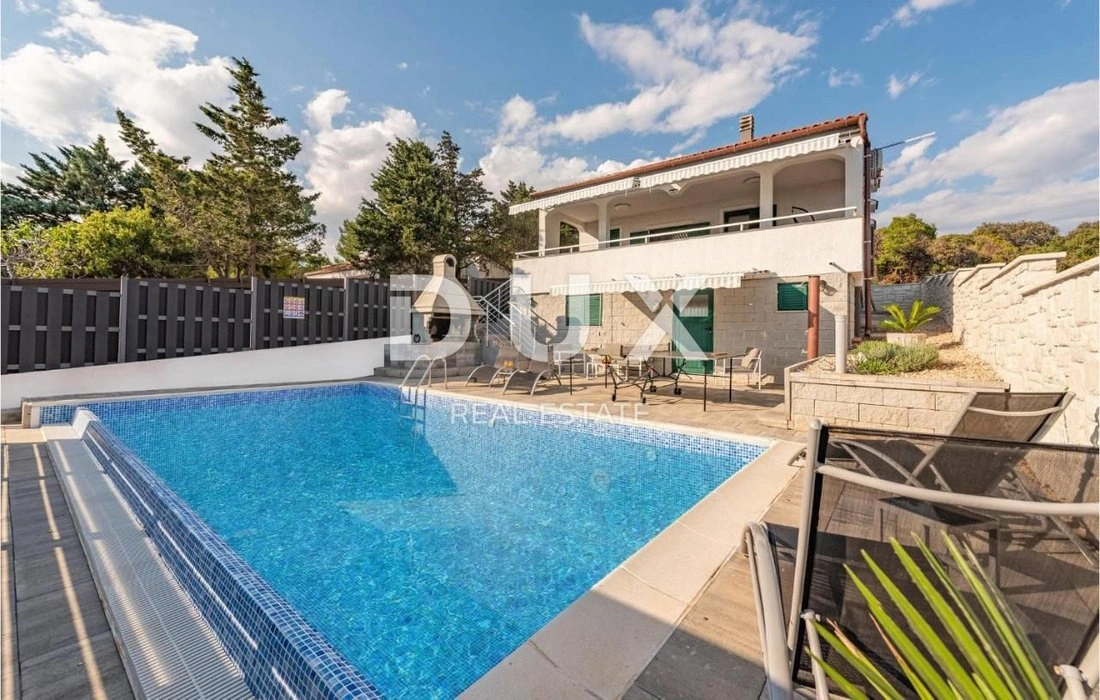 House 163 m2 with sea view in Zadar, Croatia