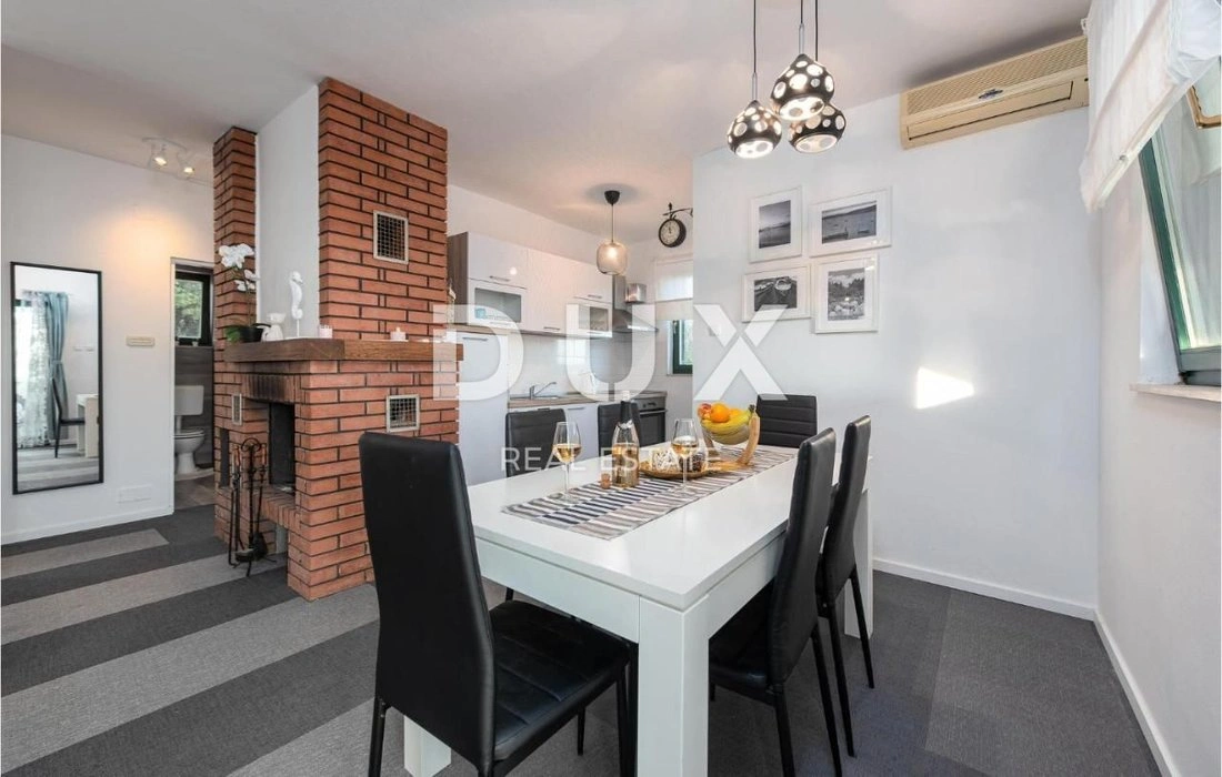 House 163 m2 with sea view in Zadar, Croatia