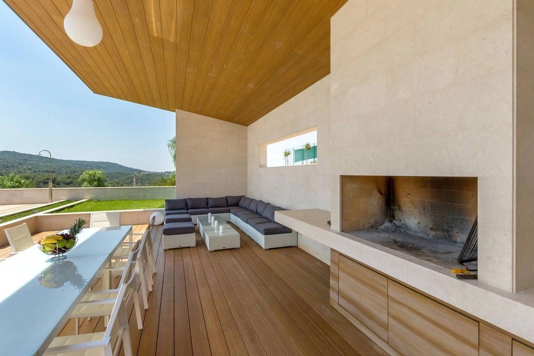 5+1-Villa mit Whirlpool auf Hvar, Kroatien
