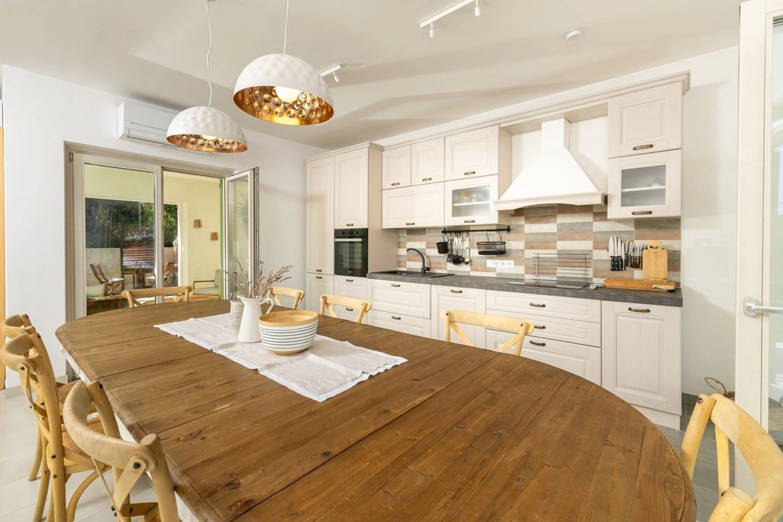 克罗地亚斯普利特 463 m² 露天泳池别墅