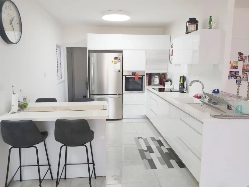 شقة مفروشة بمساحة 114 م² في ريشون لتسيون، إسرائيل