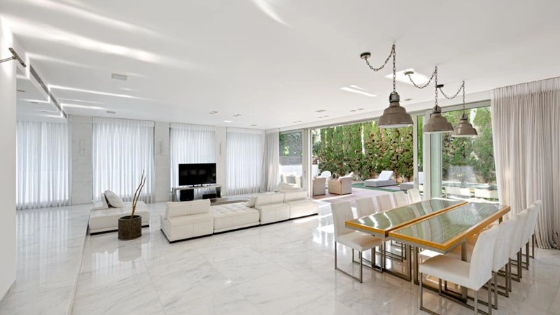 以色列赫兹利亚 498 平方米宽敞别墅