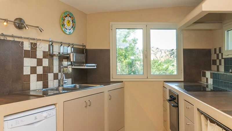 समुद्र के नज़ारे वाली विला 250 m2, सार्डिनिया, इटली