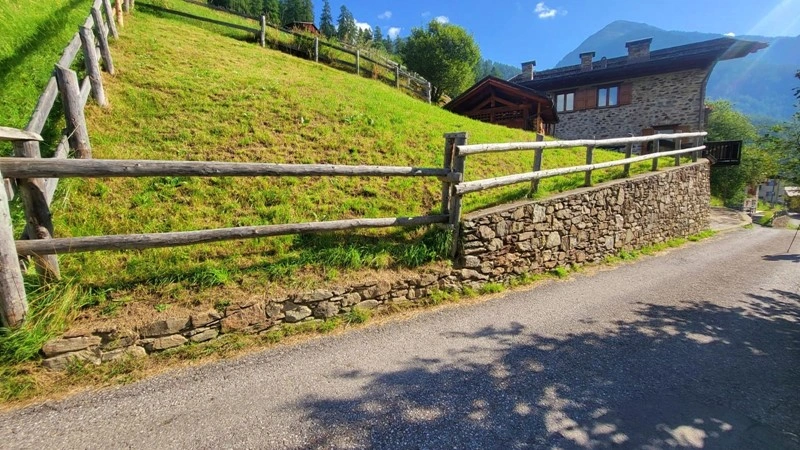 منزل واسع بمساحة 300 م² في ترينتينو، إيطاليا