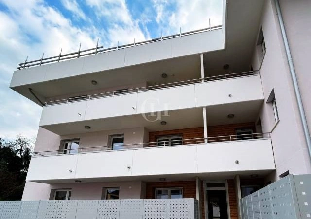 Neubau 2+1-Wohnung mit Meerblick, 67 m², Trentino, Italien