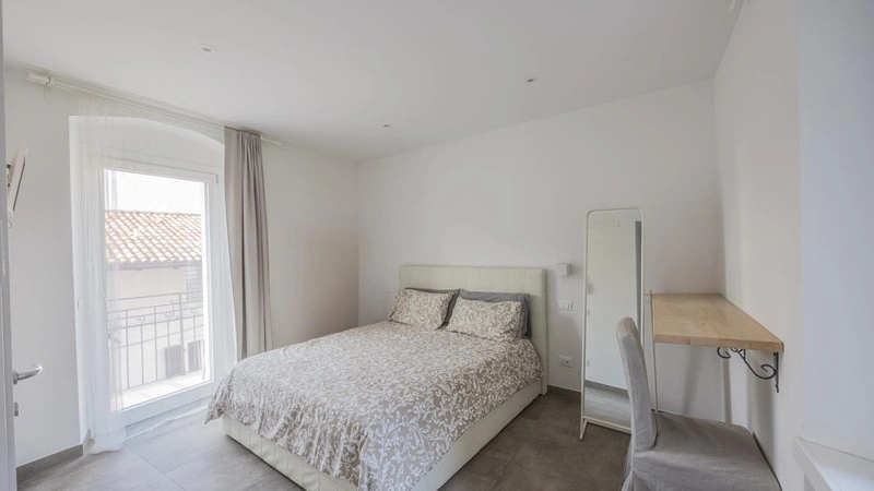 5+1 带家具宽敞联排别墅,面积220 m²,位于意大利阿尔科