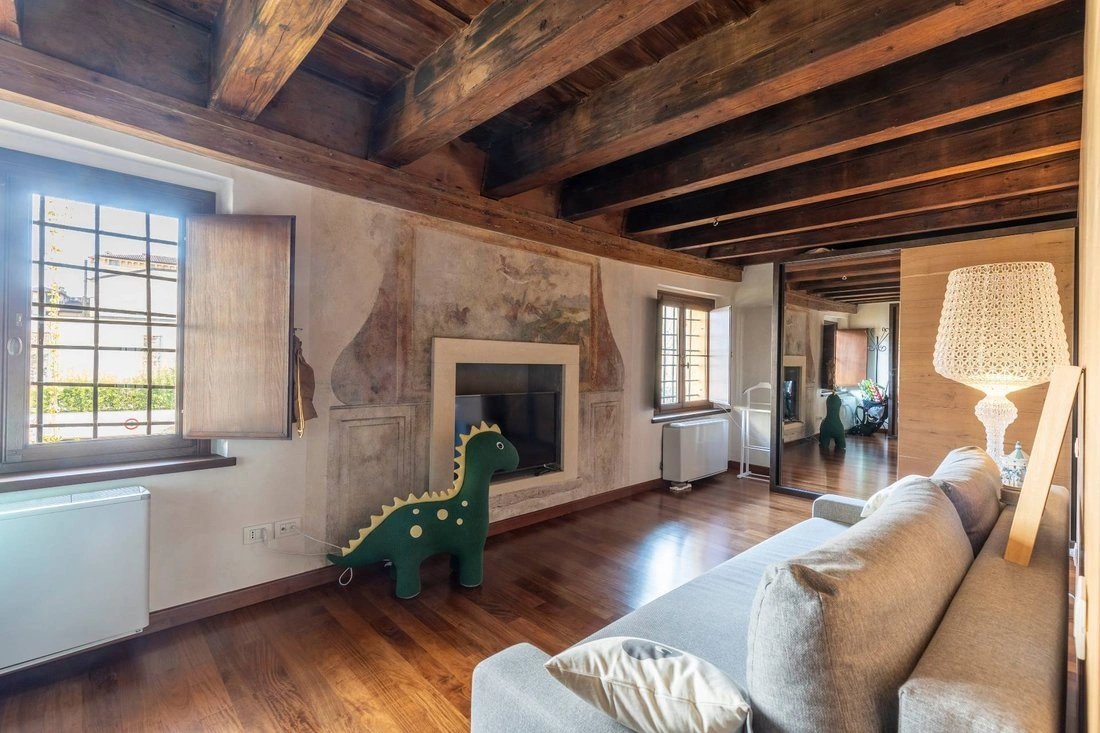 Refreshed apartment 2+1 in Verona, Italy
