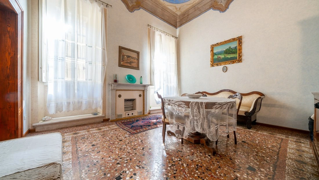 بنتهاوس فسيح 363 م² في فيرونا، إيطاليا