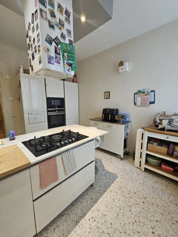 Renovierte 3+1-Wohnung in Padua, Italien