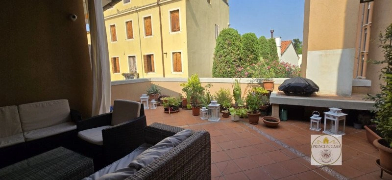 पाडुआ, इटली में आरामदायक 3+1 अपार्टमेंट