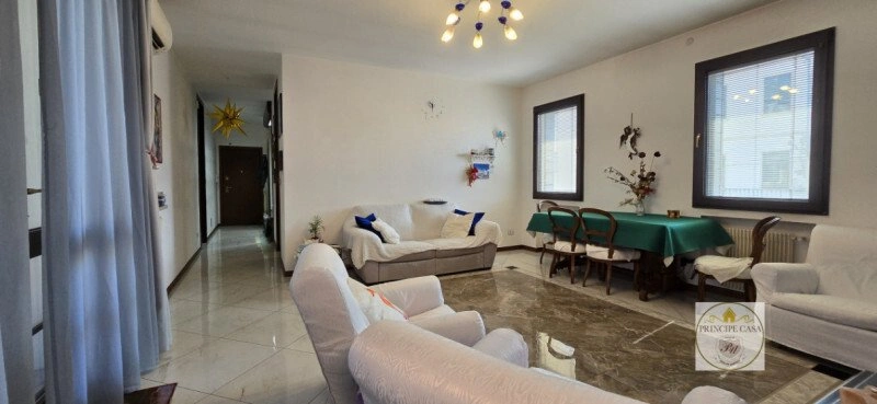 पाडुआ, इटली में 140 m² विशाल अपार्टमेंट