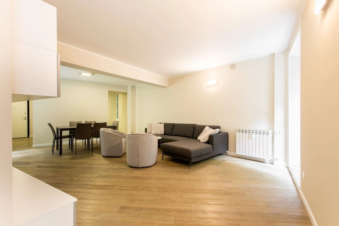 Airy apartment 2+1 in Bergamo, Italy
