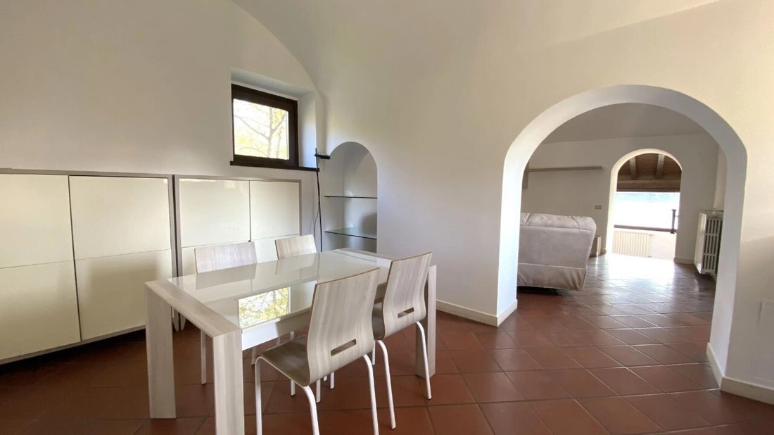 बर्गामो, इटली में रहने के लिए 266 m² का विशाल घर