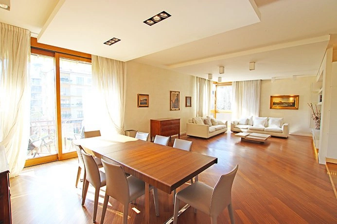 Appartement meublé 220 m² à Bergame, Italie