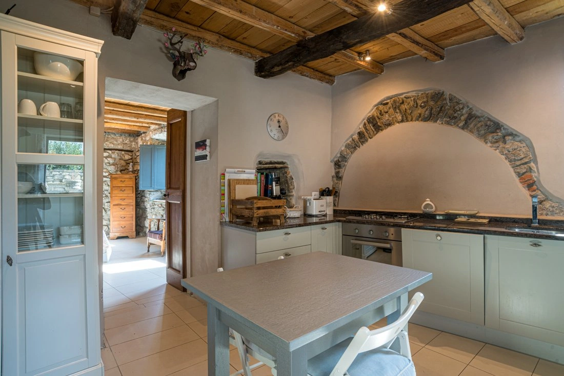 Comfortable house 5+1 in Como, Italy