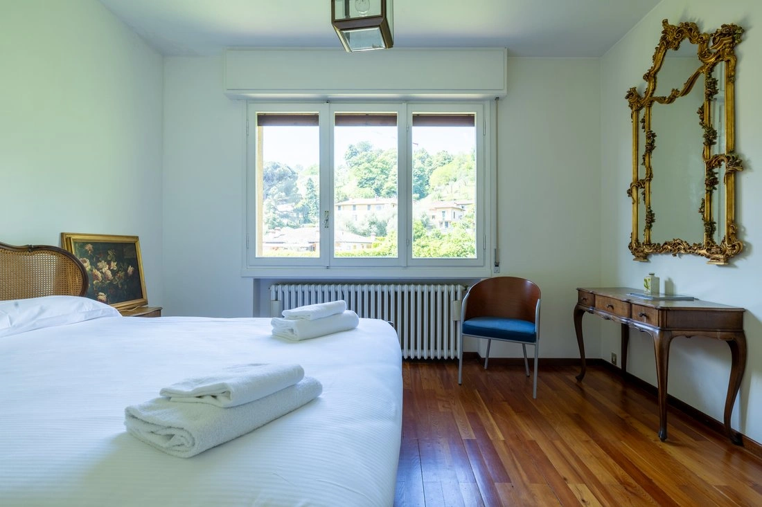 意大利科莫 6+1 舒适别墅