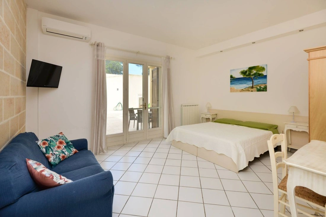 莱切(意大利)7+1 舒适别墅