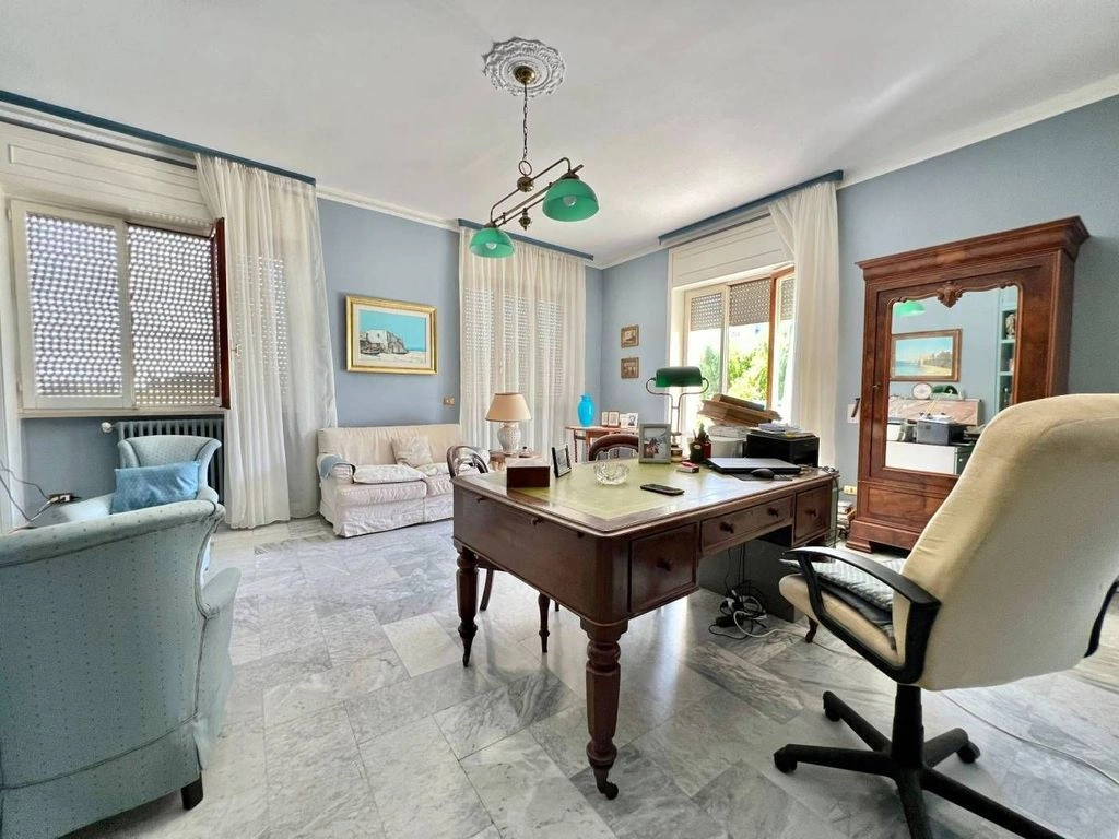 Wohnung mit Meerblick, 274 m² in Lecce, Italien