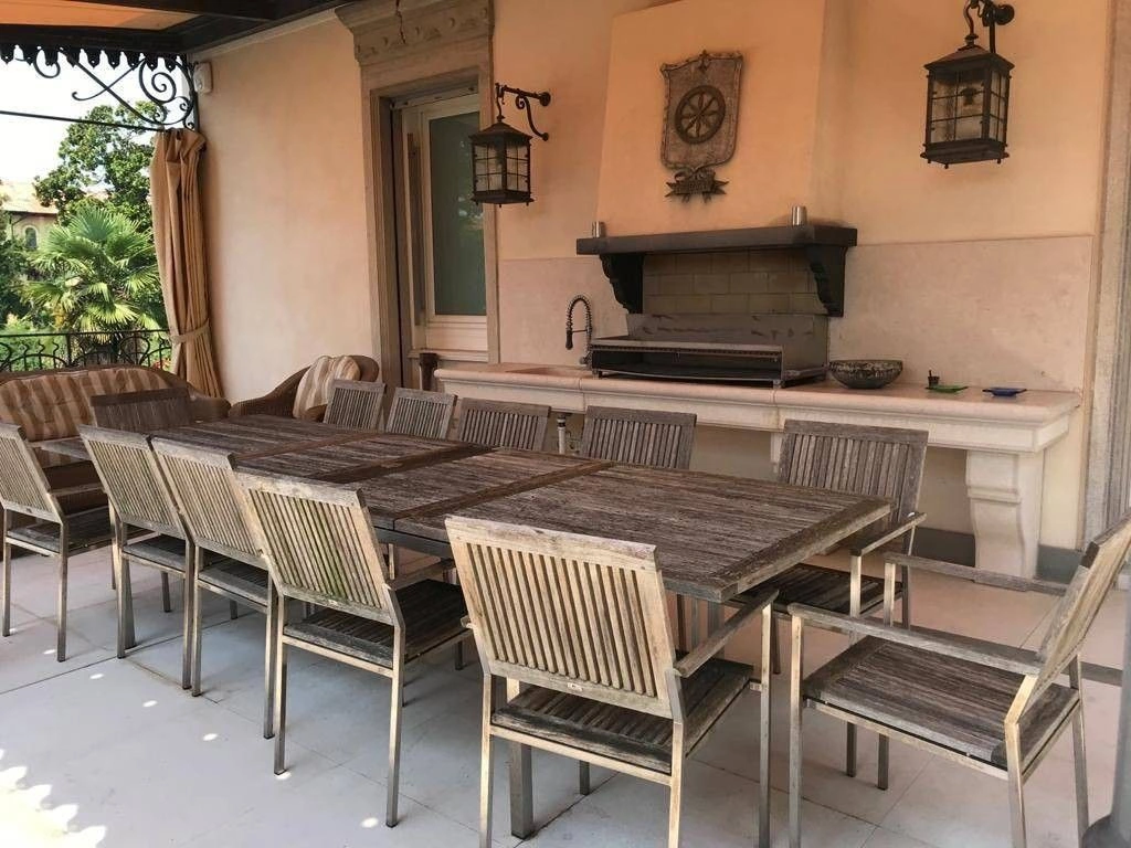 Villa meublée 5+1, 440 m2, à Venise, Italie