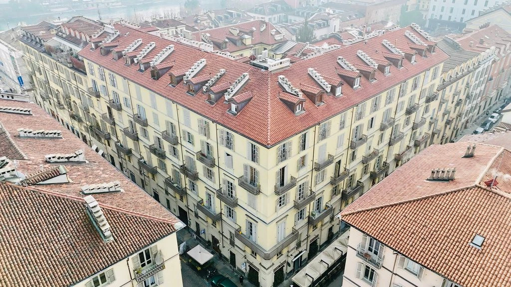 ट्यूरिन, इटली में आरामदायक 3+1 अपार्टमेंट