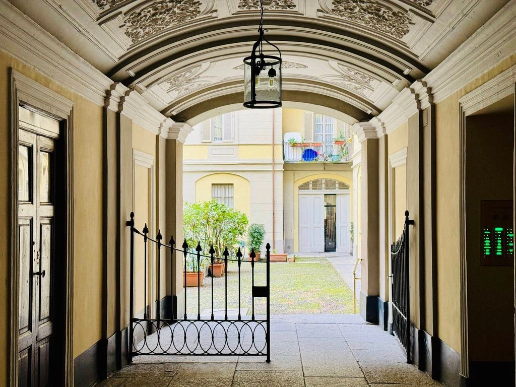 ट्यूरिन, इटली में आरामदायक 3+1 अपार्टमेंट