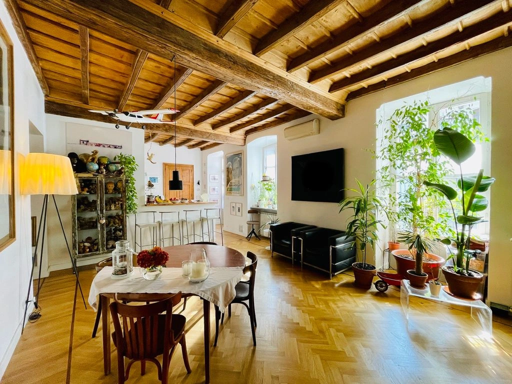 Appartement spacieux 2+1 à Turin, Italie