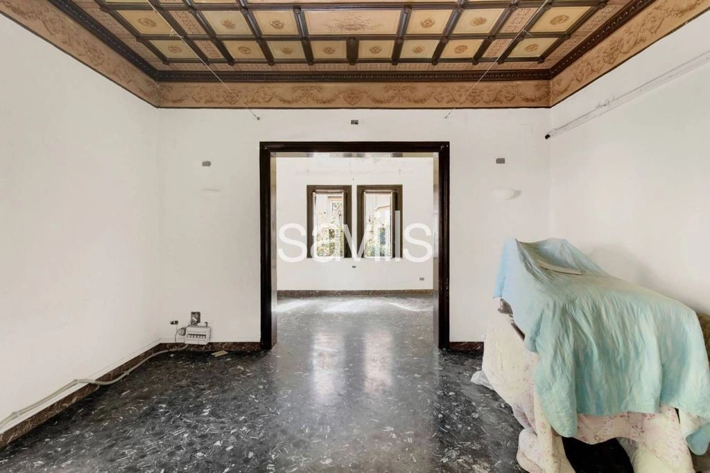 فيلا واسعة بمساحة 421 م² في باليرمو، إيطاليا