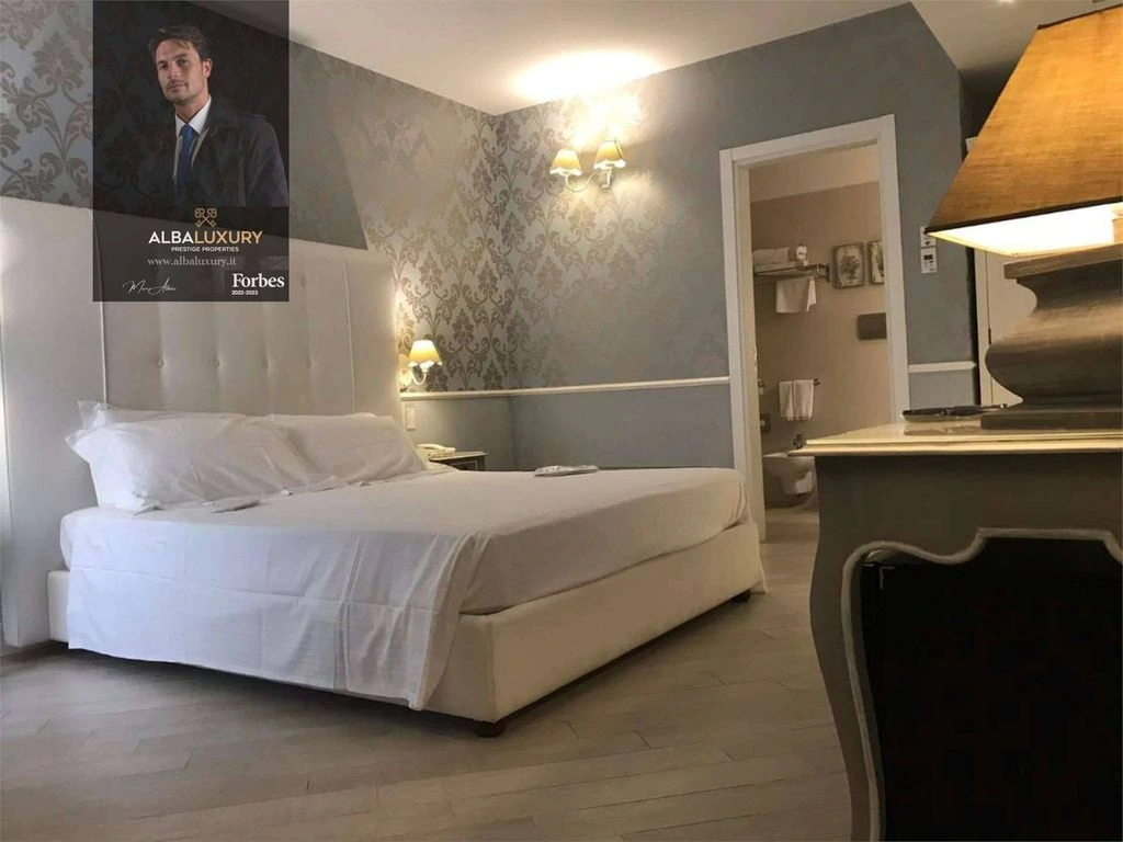 宁静别墅(30+1),位于意大利巴勒莫