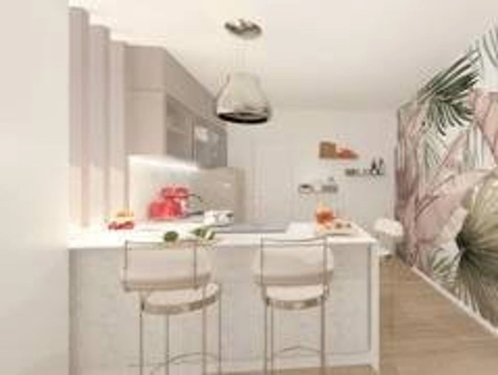 Family-friendly apartment 3+1 in Bologna, Italy