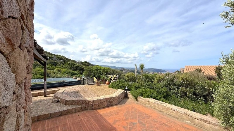 2+1-Villa mit Meerblick, 91 m² auf Sardinien, Italien