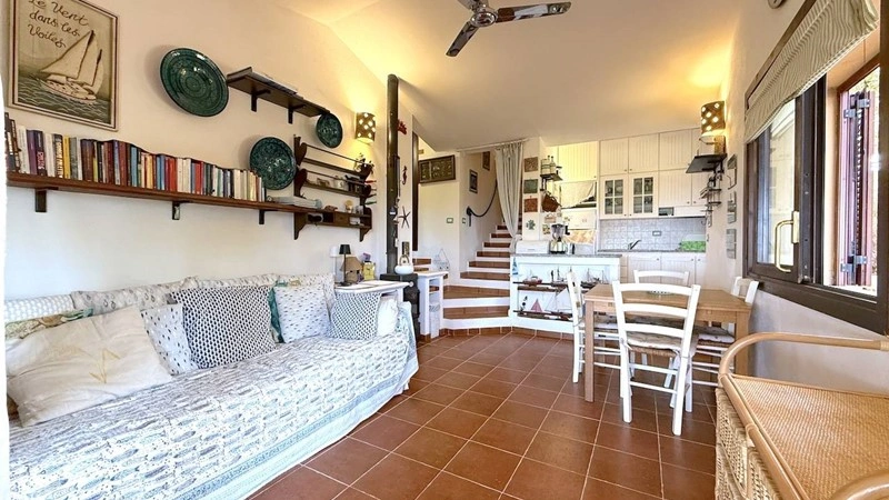 2+1-Villa mit Meerblick, 91 m² auf Sardinien, Italien