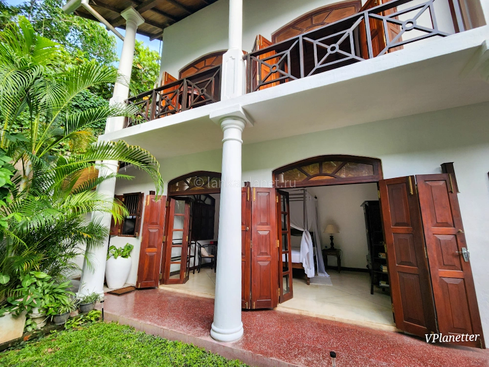 斯里兰卡加勒带停车位的3+1别墅