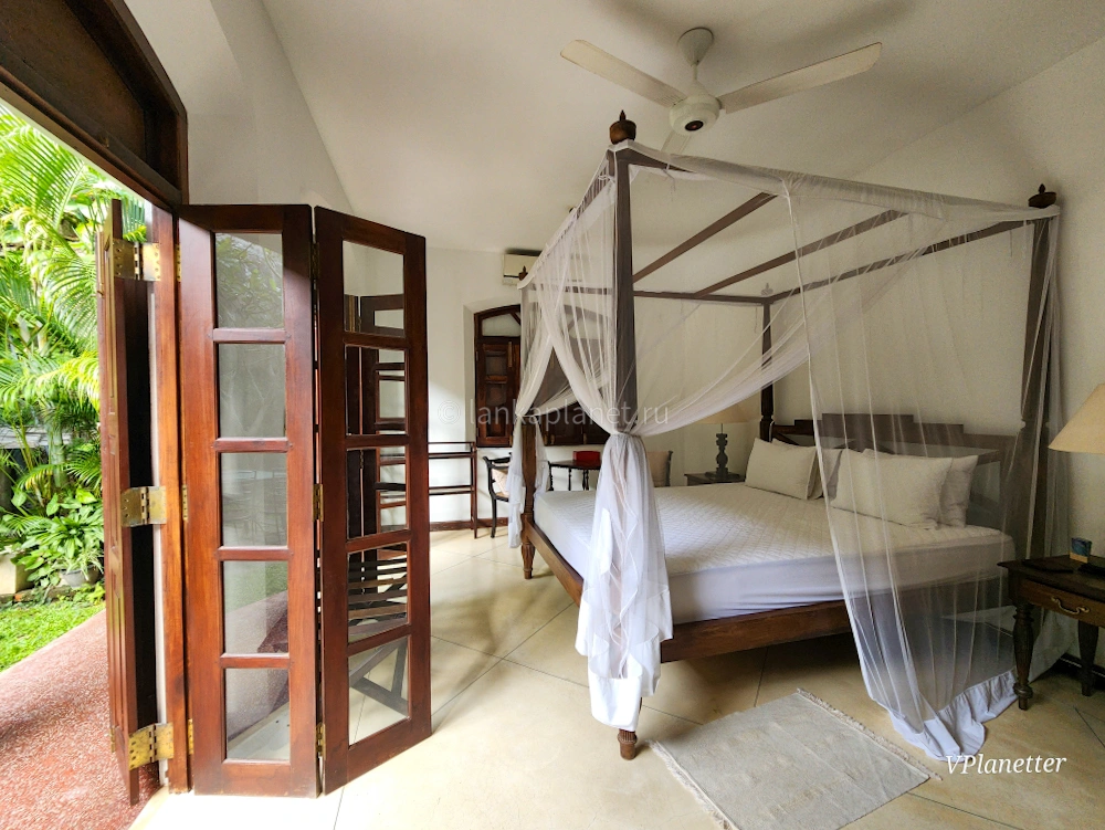 斯里兰卡加勒带停车位的3+1别墅