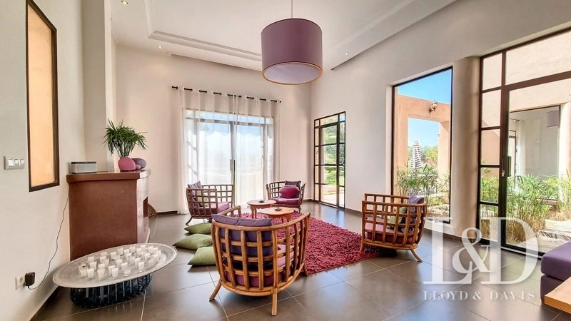 منزل جميل بمساحة 450 م² في مراكش، المغرب