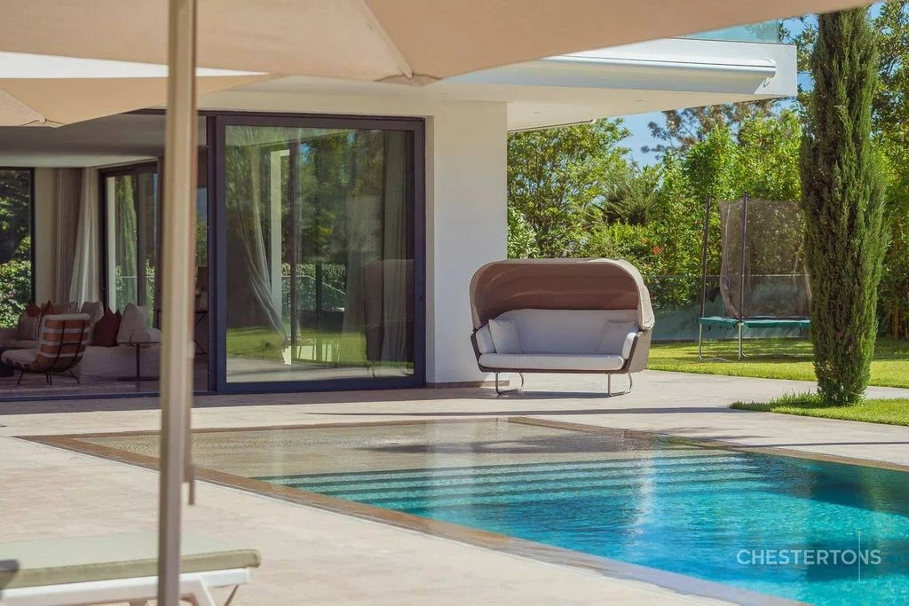 Villa spacieuse de 1800 m² à Rabat, Maroc