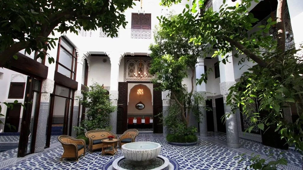 5+1 spacious house 508 m2 in Fes, Morocco