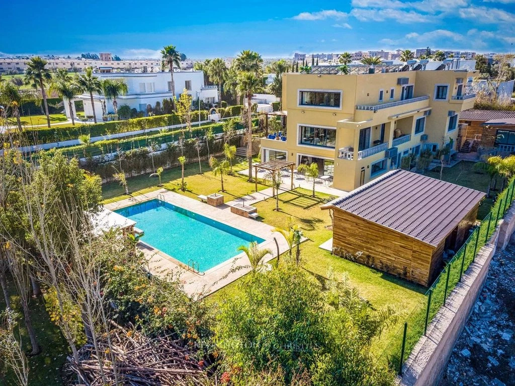 Fas, Fes'te 900 m² geniş villa