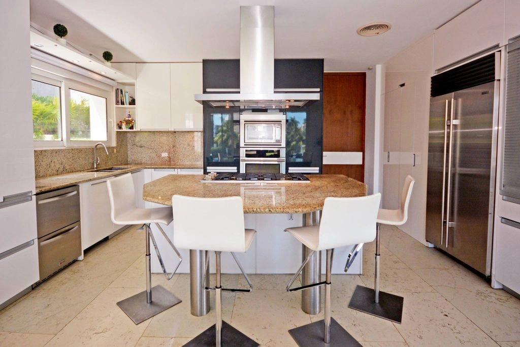 فيلا فاخرة بمساحة 705 م² في كانكون، المكسيك